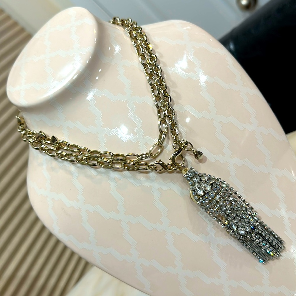 Wink Necklace